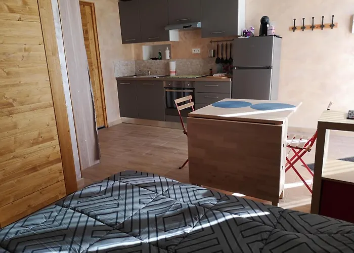 Casa vacanze Les De Laures Monblanc