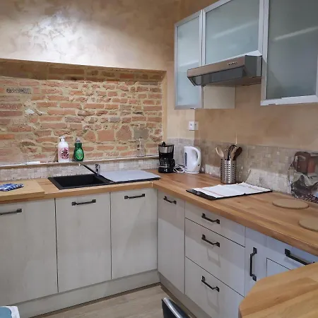 Les De Laures Holiday home *